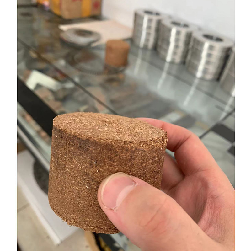 1750*1250*680 Пистоновый прессовый брикетный станок с деревянной пиломашиной с размером брикета 8-75 мм