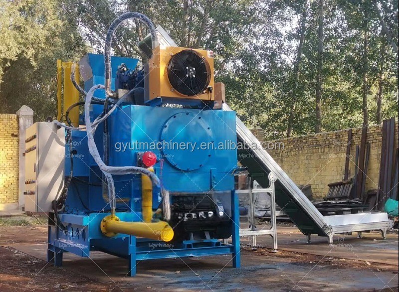 Деревянный пиломатериал и лопатки Балерина для хомяков 2300*5700*2900 мм