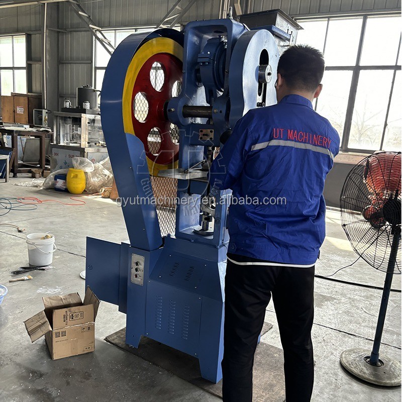 Автоматическая банальная бомба для прессы весом 500 кг в России 2024 с съедобной функцией