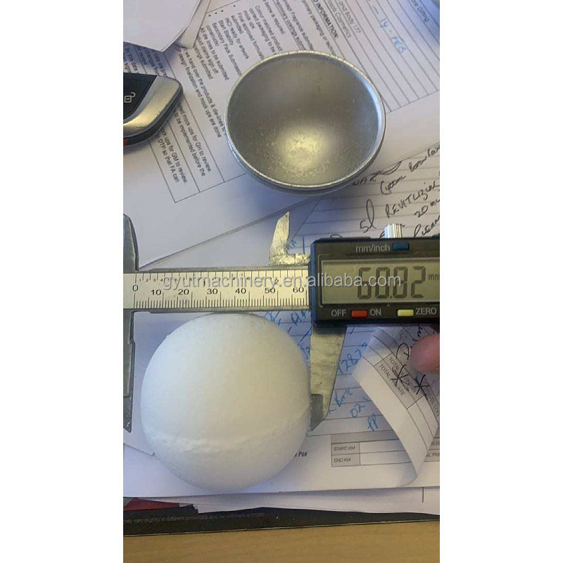 Успокаивающая и увлажняющая ванная бомба для дома