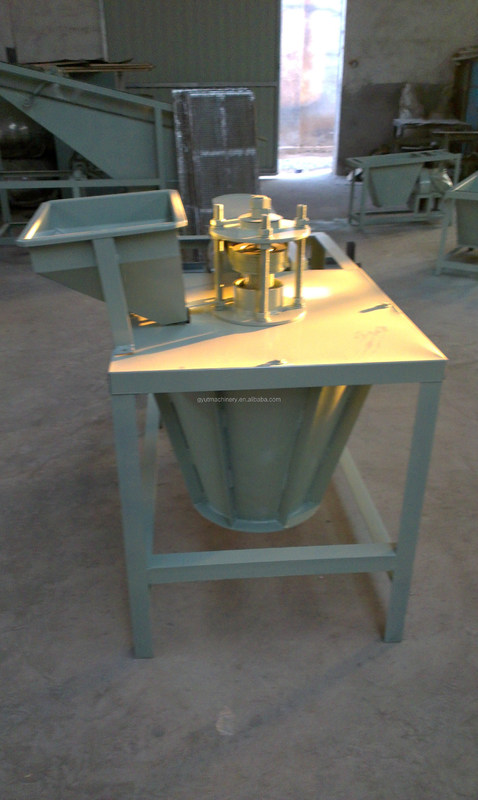 230 кг Автоматическая машина для очистки орехового ядра