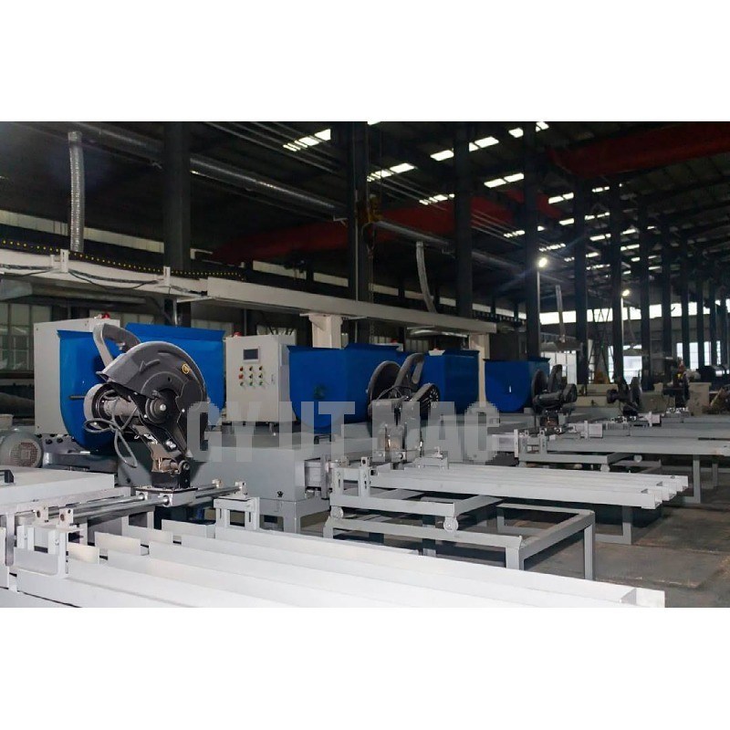 90мм*90мм Четырехголовая машина для изготовления блоков лесопилой с круглым хоппером большой мощности