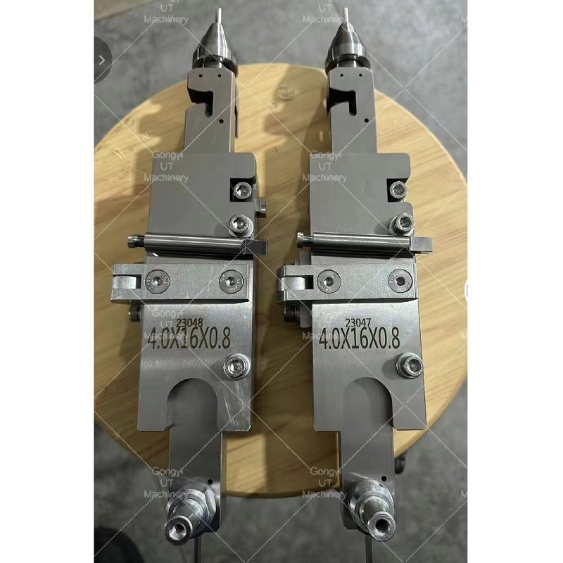 Высокопроизводительная 5-осевая машина для изготовления щетки для туалетной щетки для хоккея